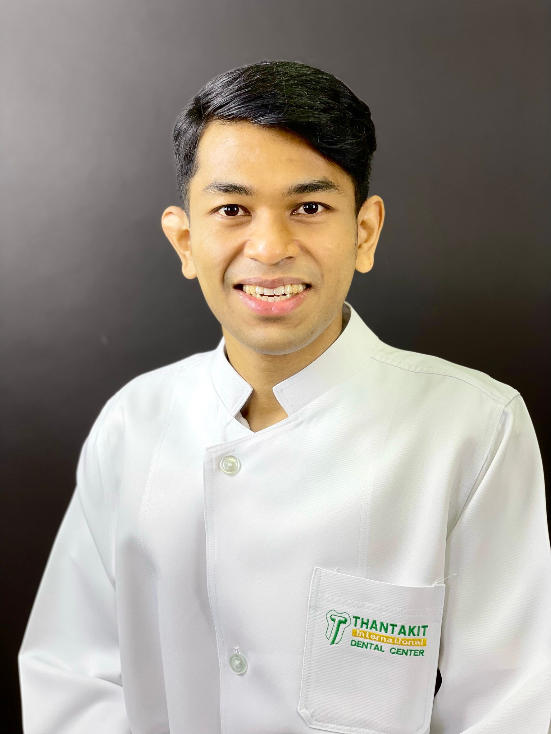 Dr. Ratthawit Phetchan